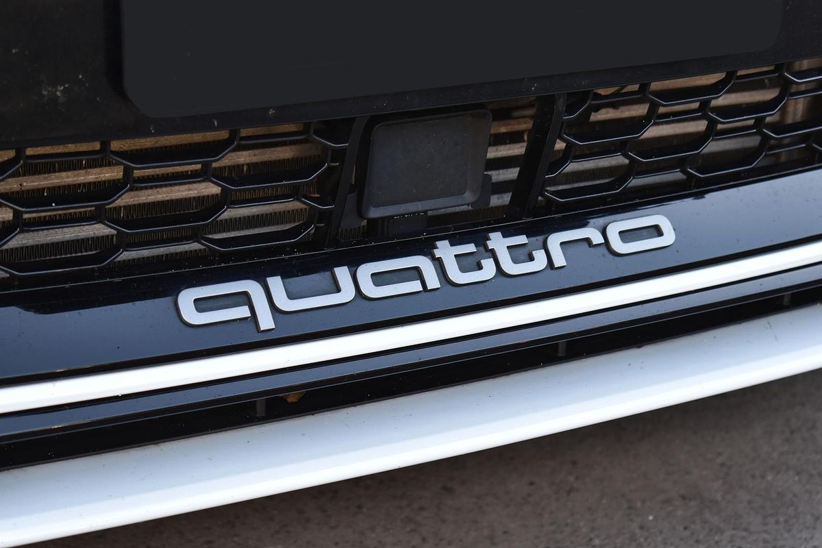 2020 Audi RS3 Carbon Edition 8V