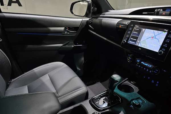 2025 Toyota Hilux Rogue 48V GUN126R 4X4