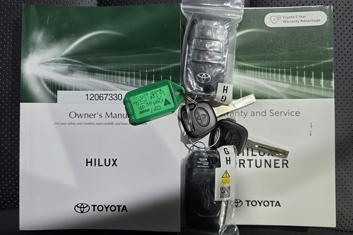 2025 Toyota Hilux Rogue 48V GUN126R 4X4