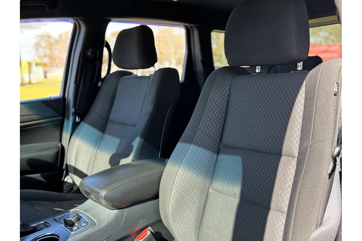 2018 Jeep Grand Cherokee Laredo WK