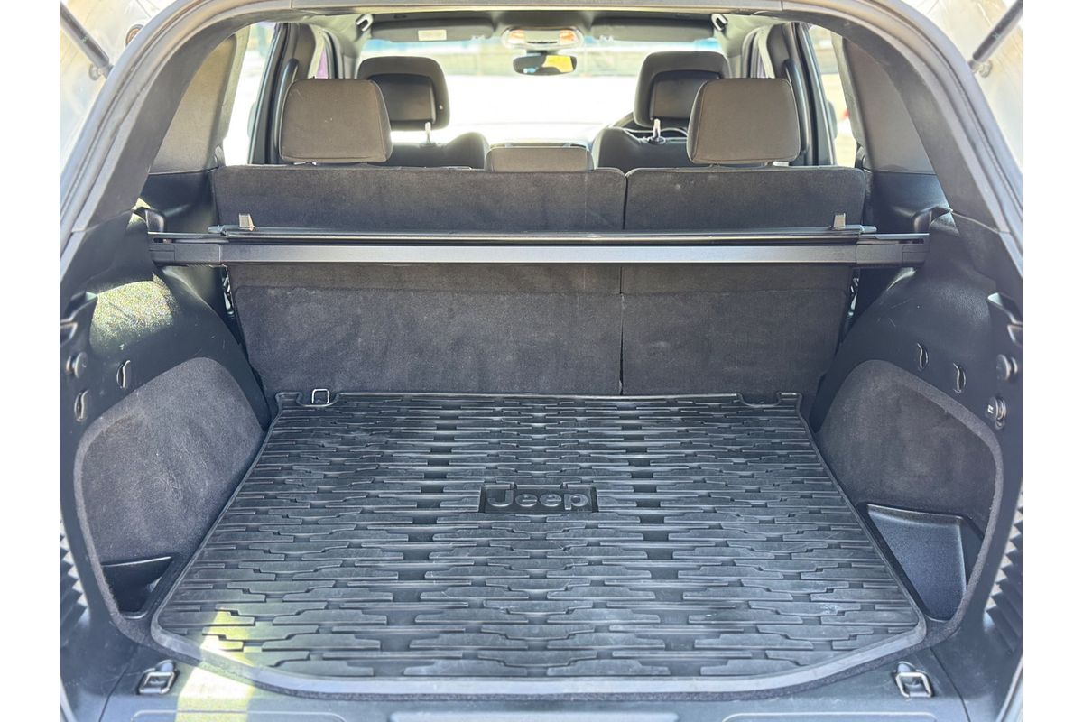 2018 Jeep Grand Cherokee Laredo WK