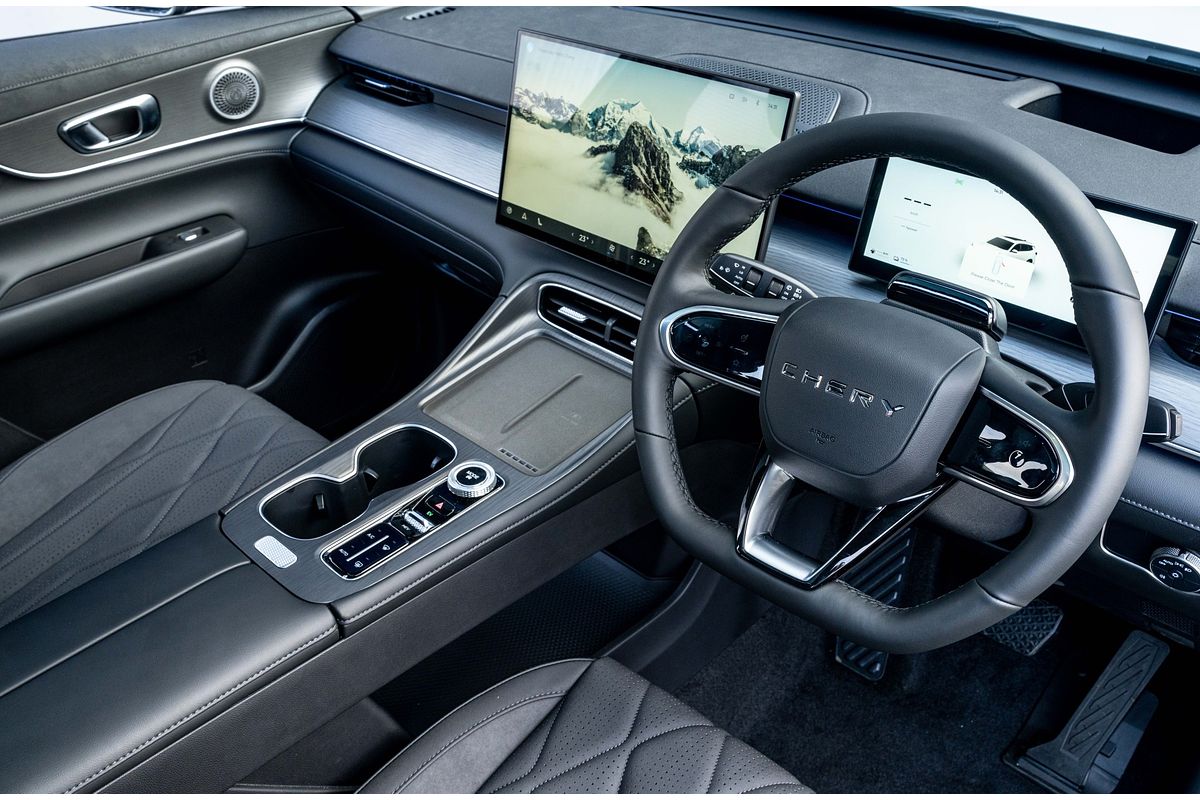 2025 Chery Tiggo 8 Ultimate Phev/7At