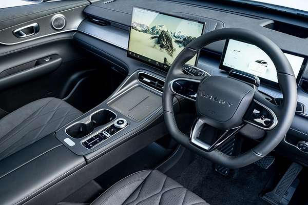 2025 Chery Tiggo 8 Ultimate Phev/7At