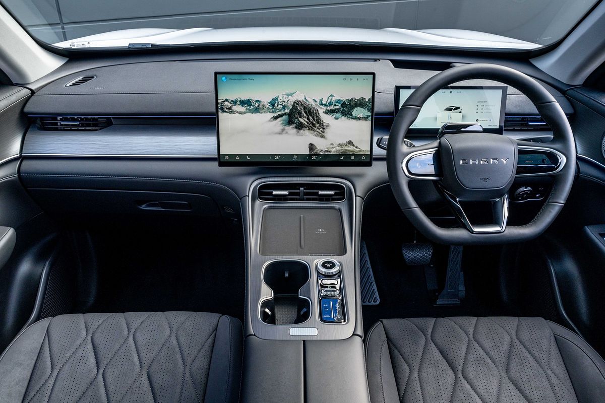 2025 Chery Tiggo 8 Ultimate Phev/7At