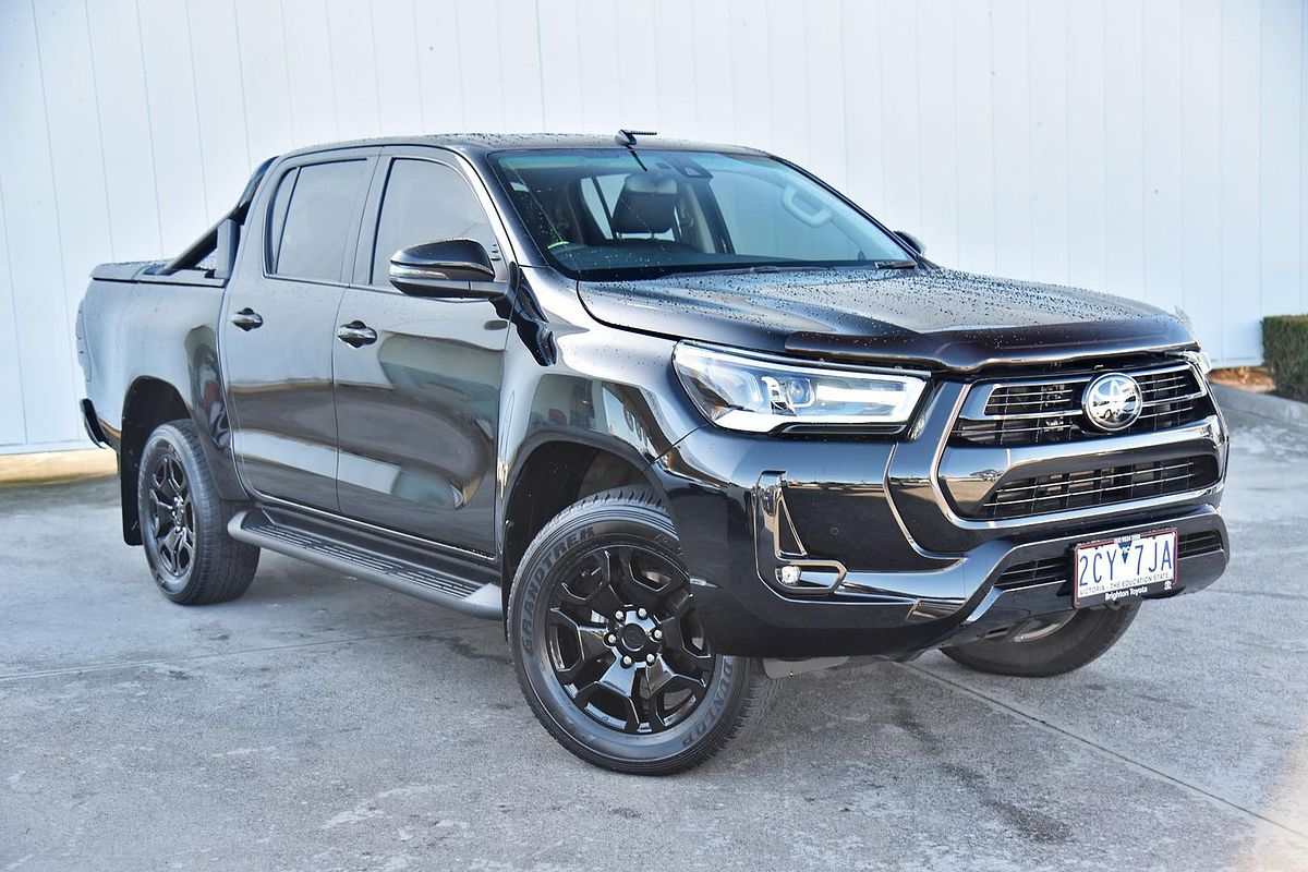 2021 Toyota Hilux SR5 GUN126R