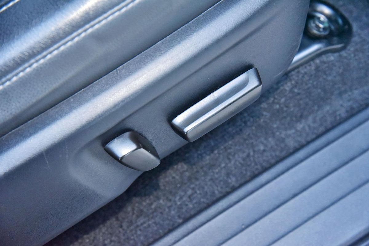 2021 Toyota Hilux SR5 GUN126R