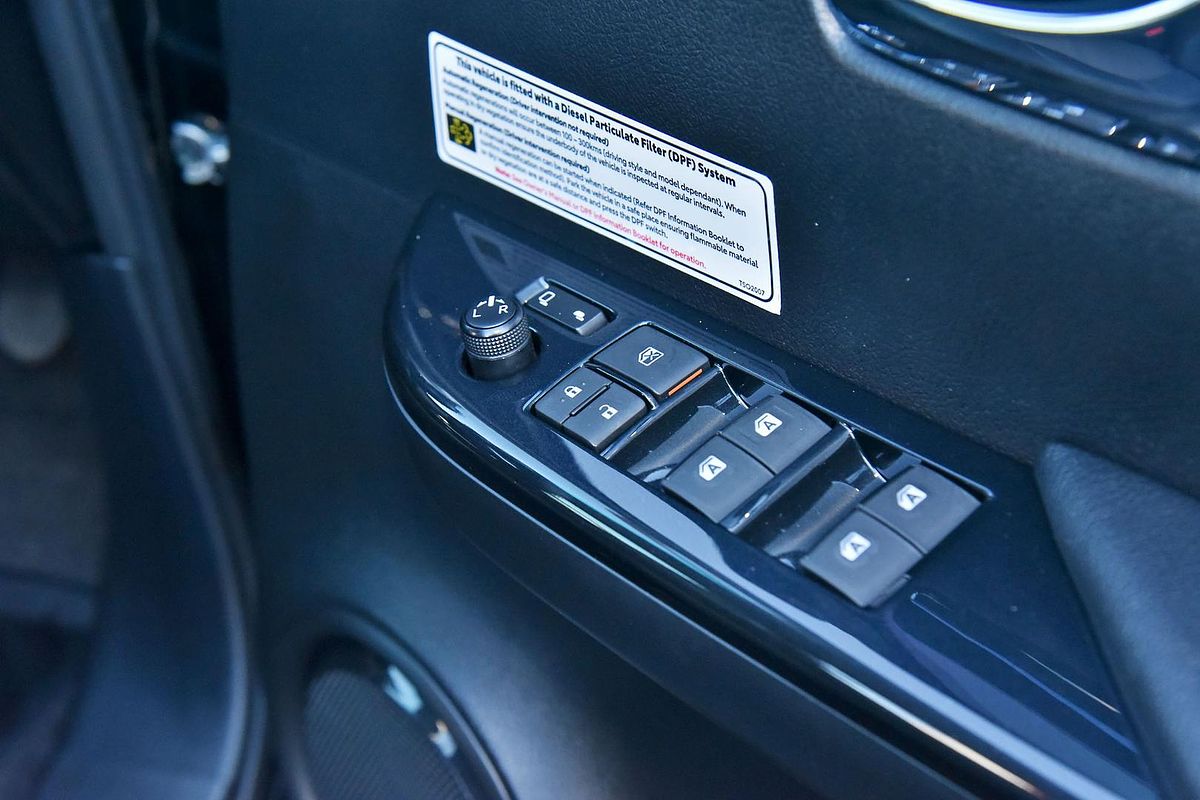 2021 Toyota Hilux SR5 GUN126R
