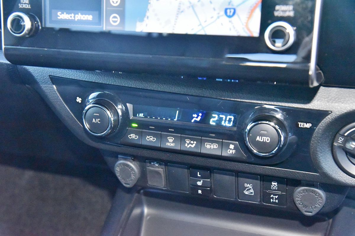 2021 Toyota Hilux SR5 GUN126R