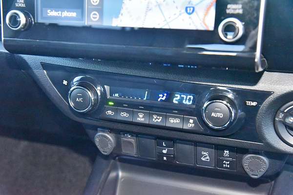2021 Toyota Hilux SR5 GUN126R