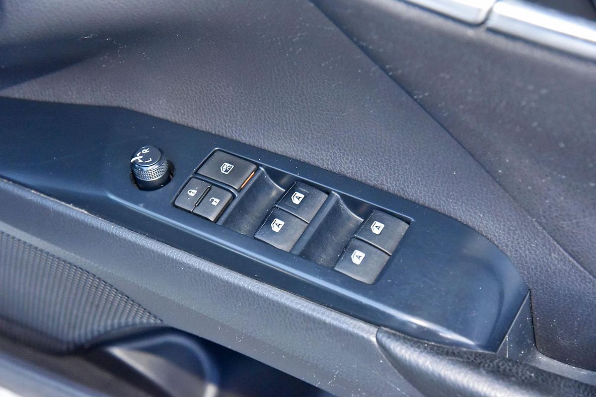 2018 Toyota Camry Ascent ASV70R