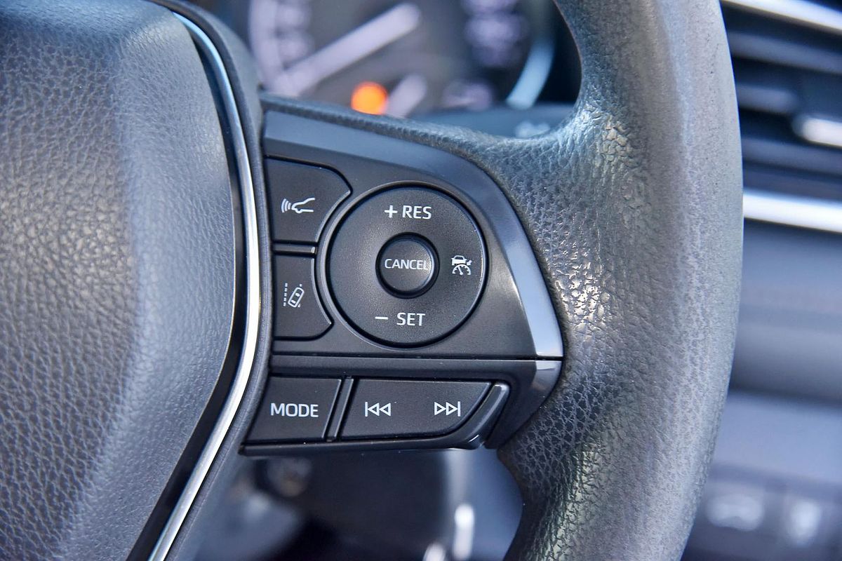 2018 Toyota Camry Ascent ASV70R
