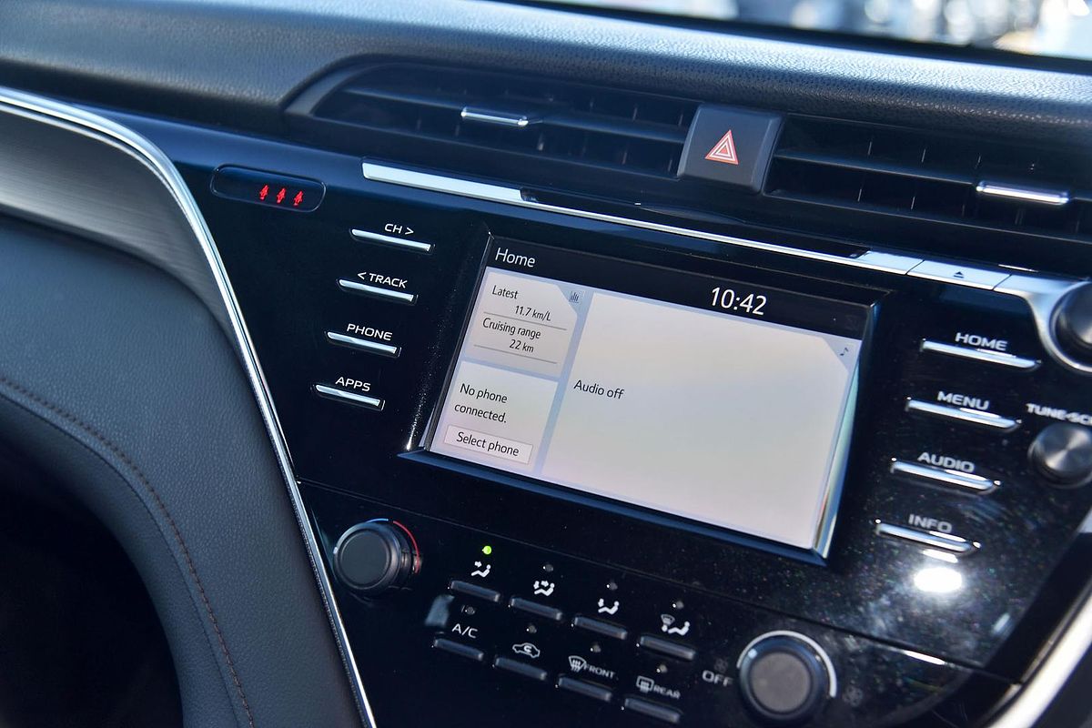 2018 Toyota Camry Ascent ASV70R