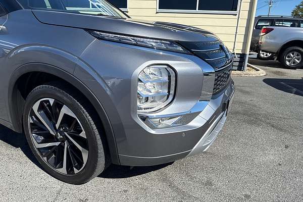 2022 Mitsubishi Outlander PHEV Exceed ZM