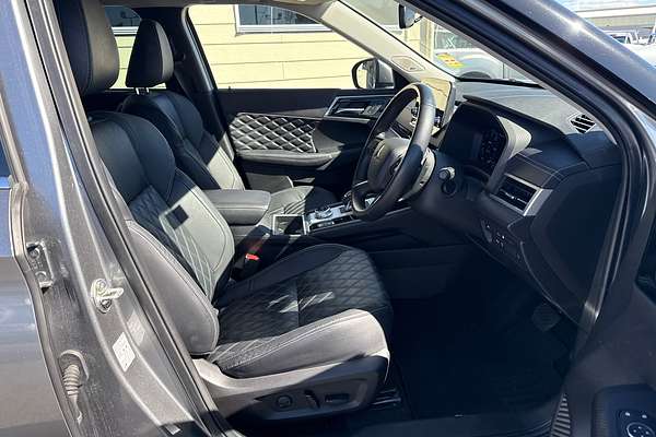 2022 Mitsubishi Outlander PHEV Exceed ZM