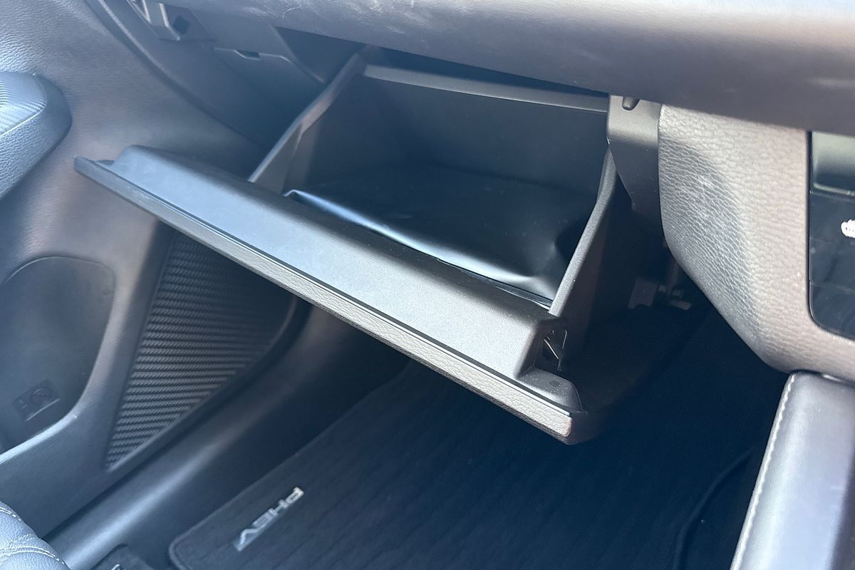 2022 Mitsubishi Outlander PHEV Exceed ZM