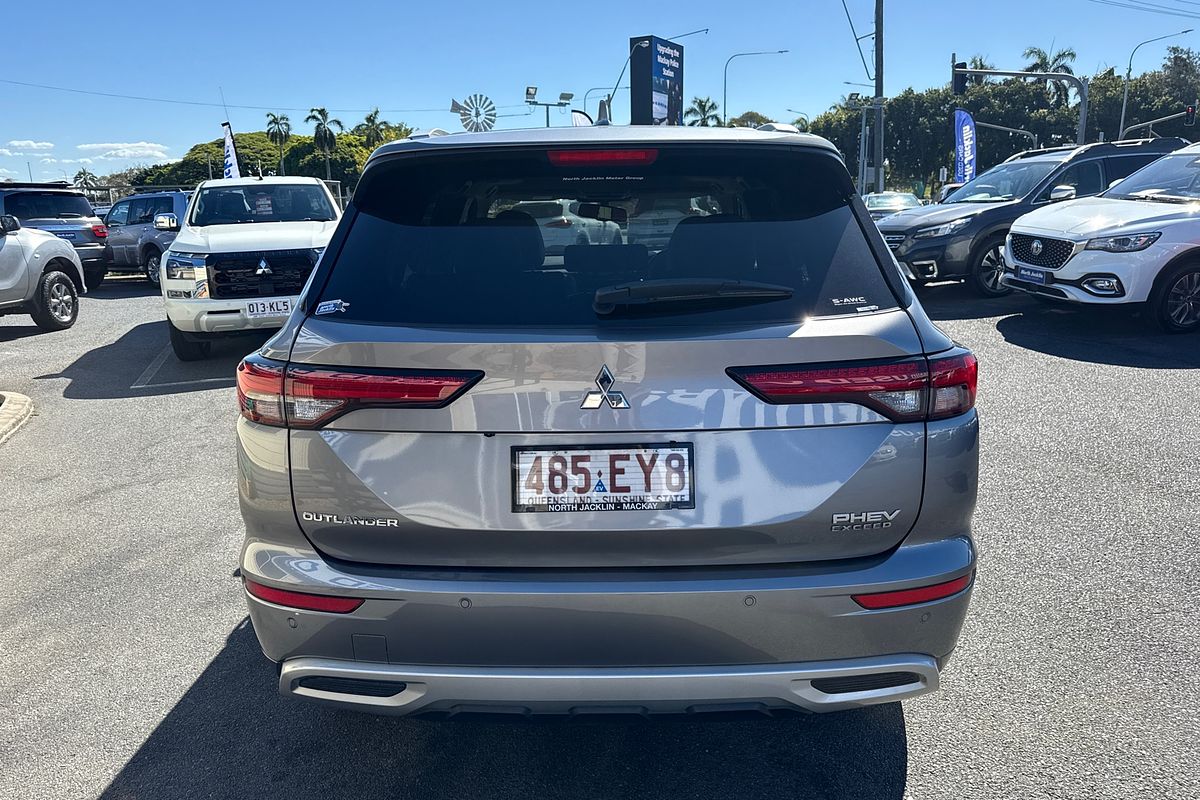 2022 Mitsubishi Outlander PHEV Exceed ZM