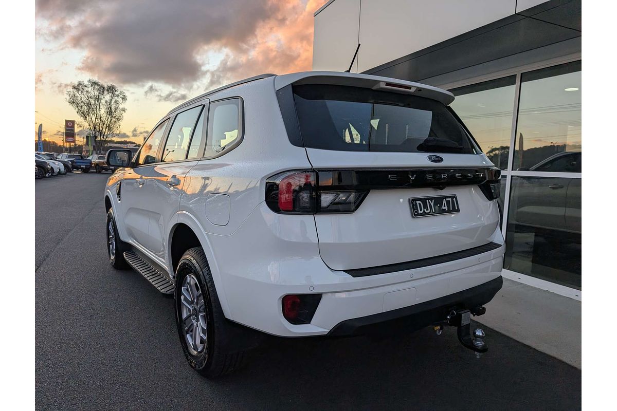 2024 Ford Everest Ambiente 2.0L