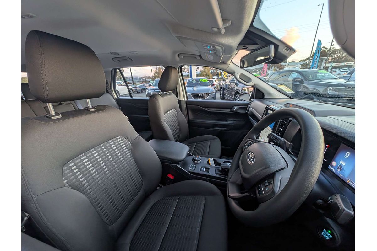 2024 Ford Everest Ambiente 2.0L
