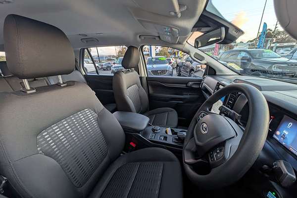 2024 Ford Everest Ambiente 2.0L