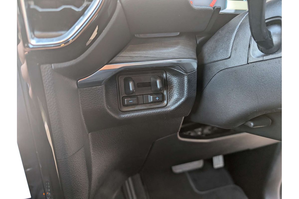 2025 Ford Everest Platinum 3.0L
