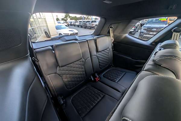 2025 Ford Everest Platinum 3.0L