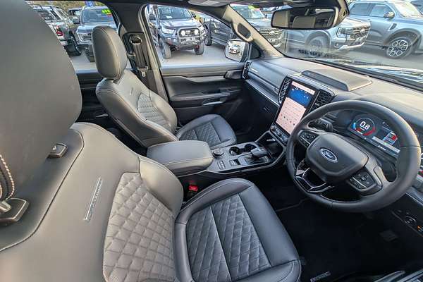 2025 Ford Everest Platinum 3.0L