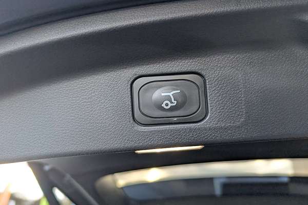 2025 Ford Everest Platinum 3.0L