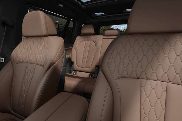 2025 BMW X7 xDrive40d M Sport G07 LCI