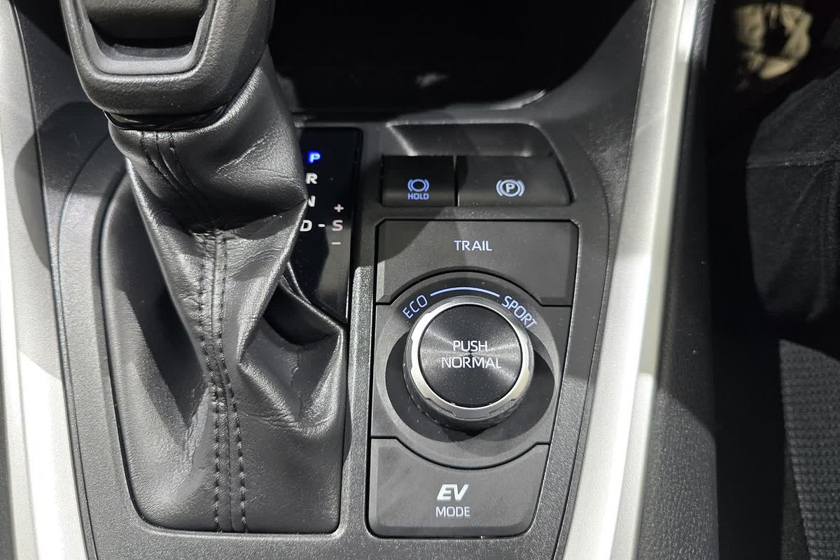 2021 Toyota RAV4 GX AXAH54R