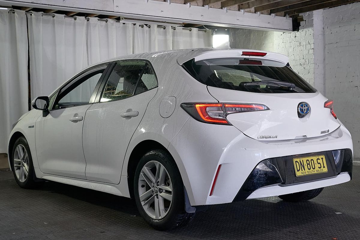 2022 Toyota Corolla Ascent Sport Hybrid ZWE211R