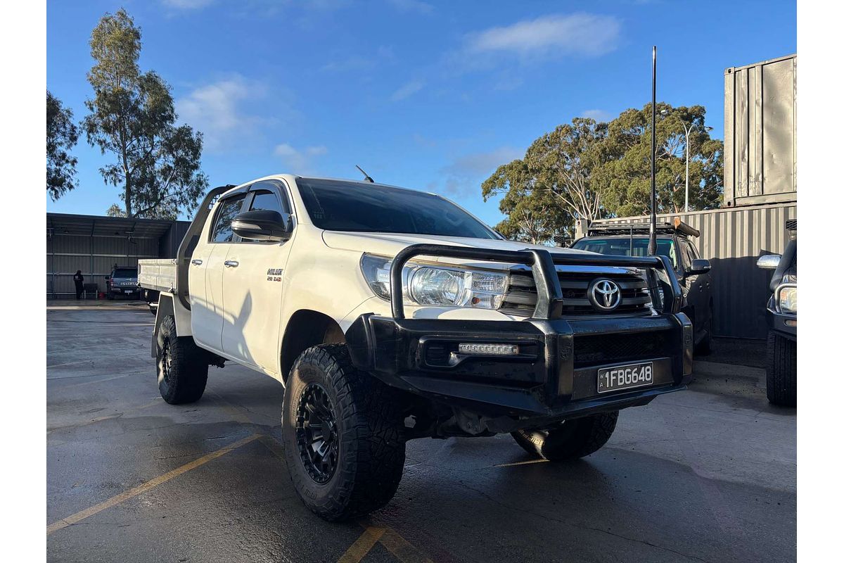 2015 Toyota Hilux SR5 GUN126R 4X4