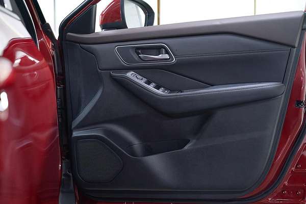 2024 Nissan X-TRAIL ST-L T33