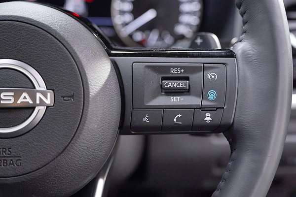 2024 Nissan X-TRAIL ST-L T33