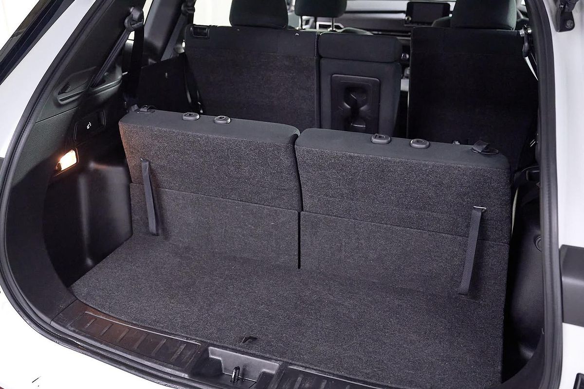 2024 Mitsubishi Outlander ES ZM