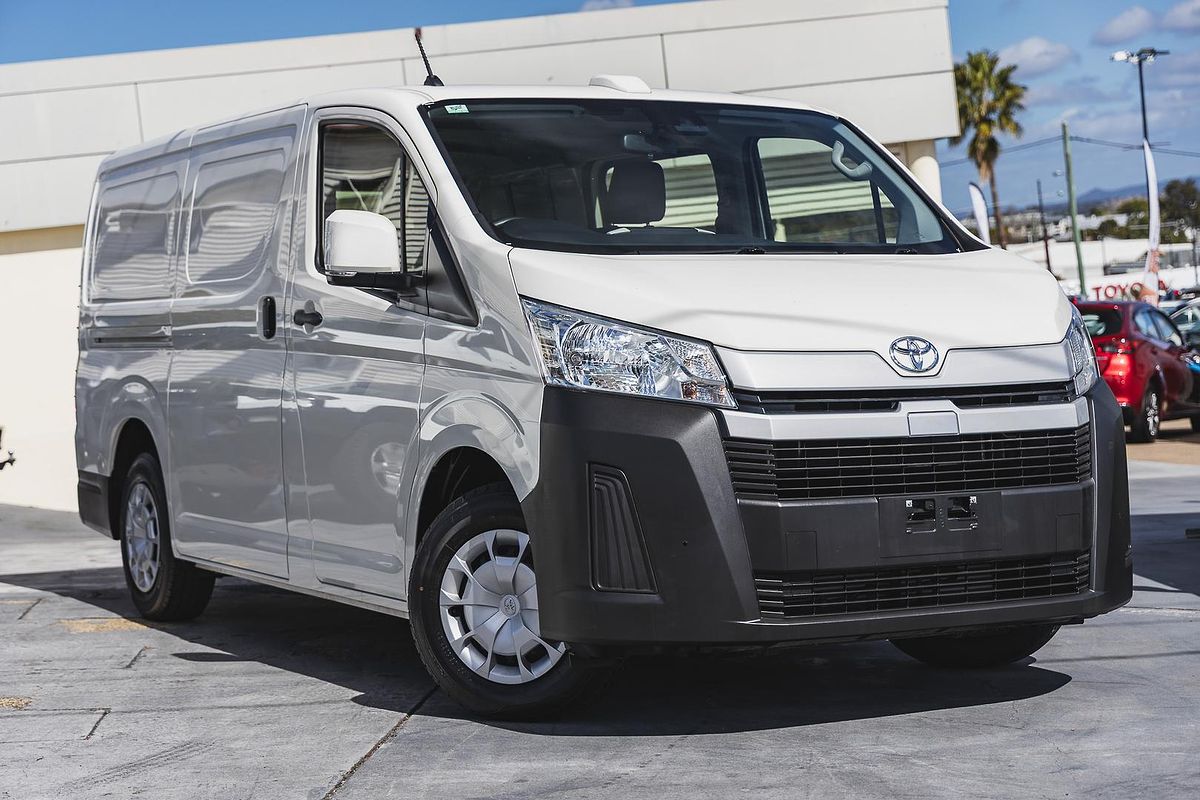 2024 Toyota Hiace GDH300R LWB