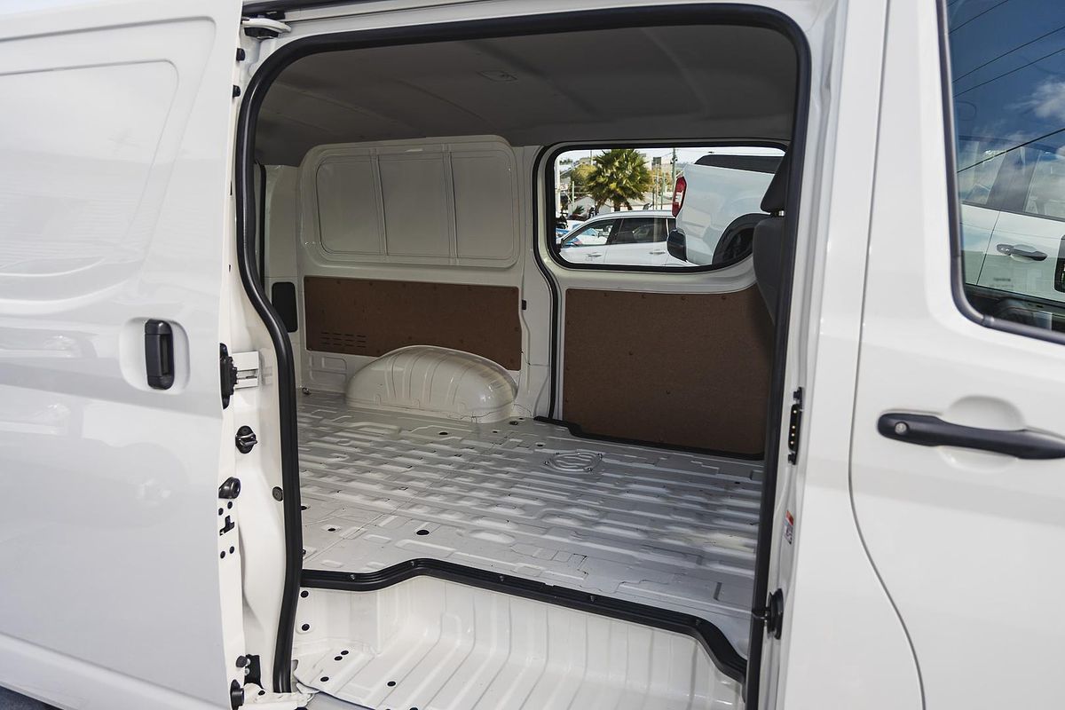 2024 Toyota Hiace GDH300R LWB