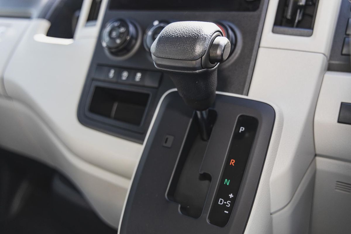 2024 Toyota Hiace GDH300R LWB