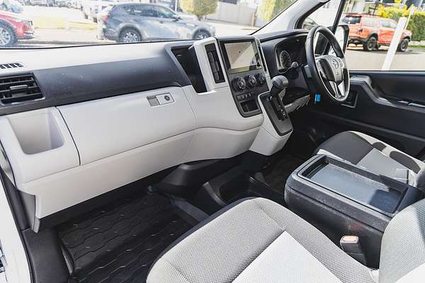 2024 Toyota Hiace GDH300R LWB