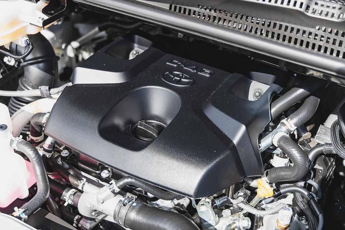 2024 Toyota Hiace GDH300R LWB