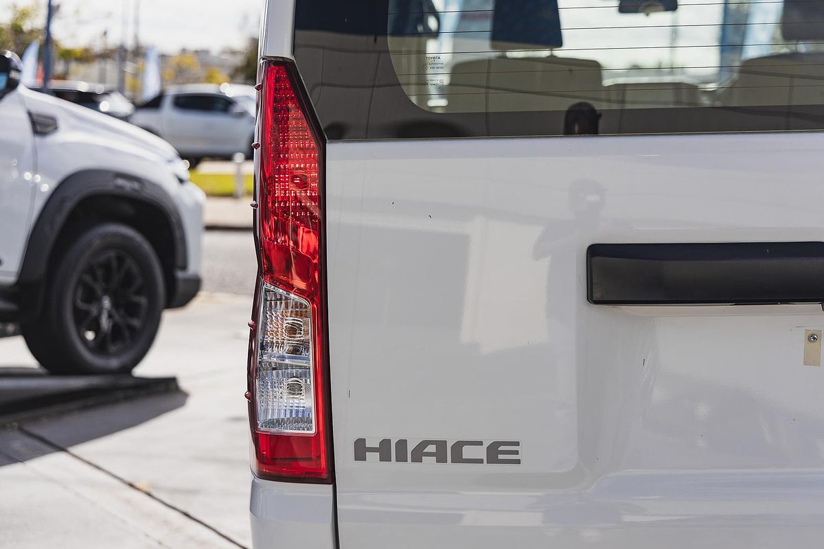 2024 Toyota Hiace GDH300R LWB