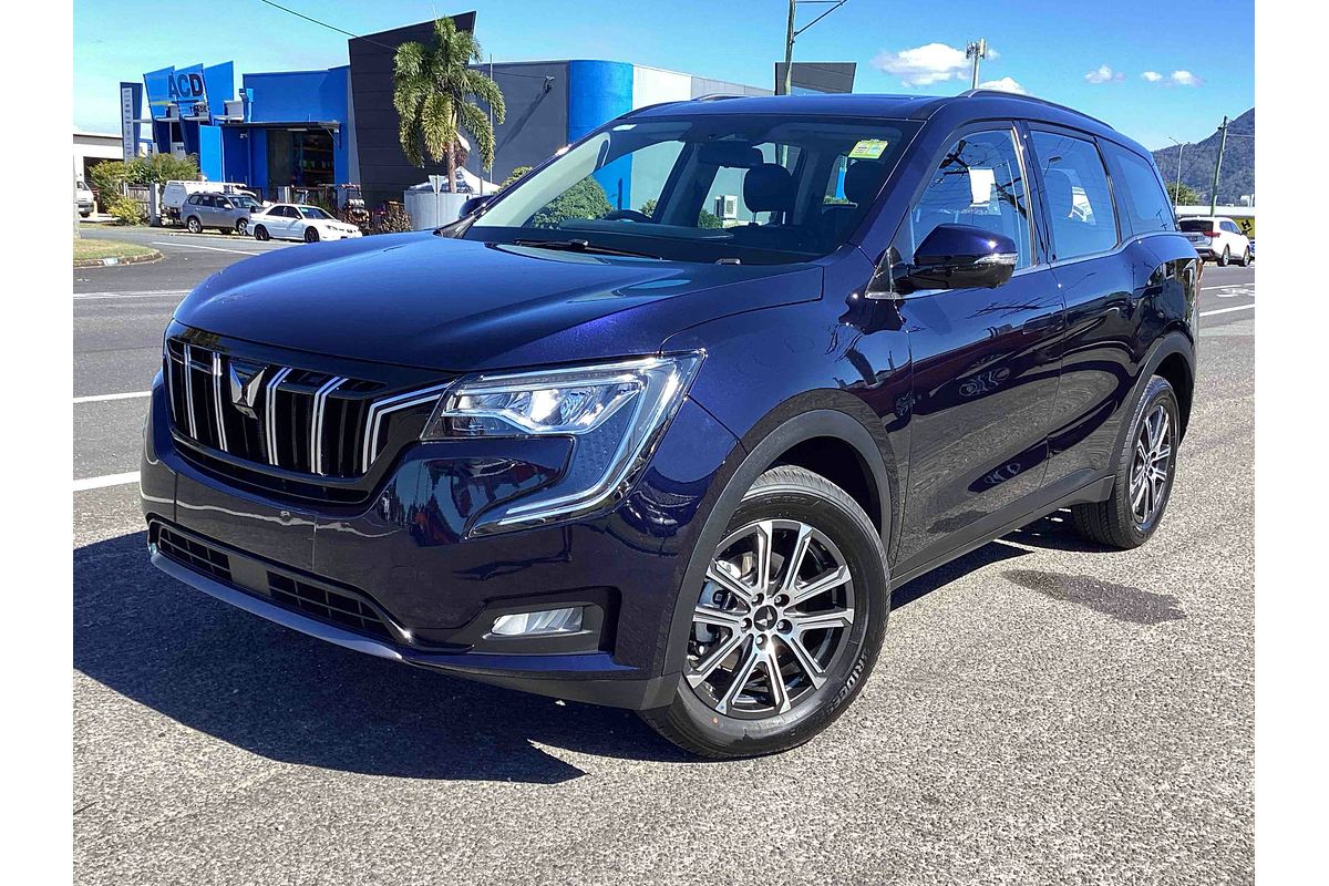 2025 Mahindra XUV700 AX7L