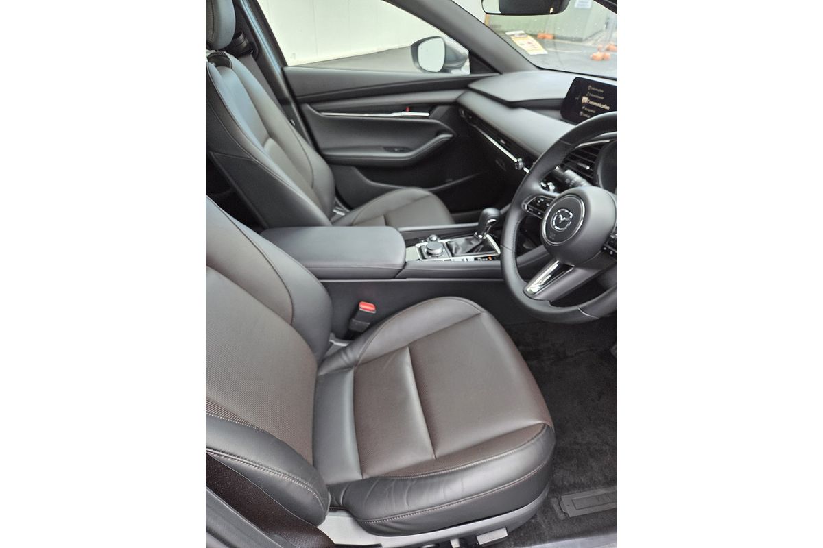 2024 Mazda 3 G20 Touring BP Series