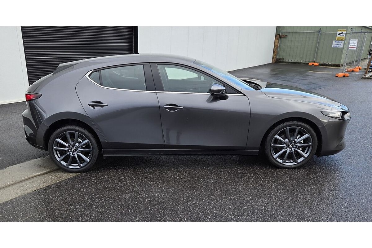 2024 Mazda 3 G20 Touring BP Series