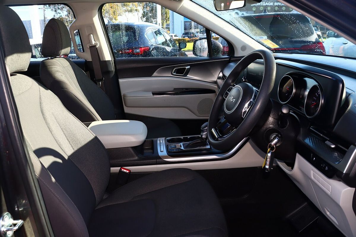 2023 Kia Carnival S KA4
