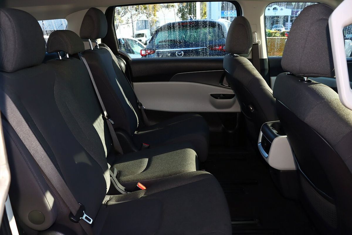 2023 Kia Carnival S KA4
