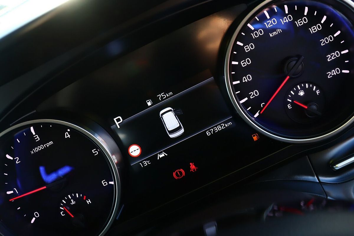 2023 Kia Carnival S KA4