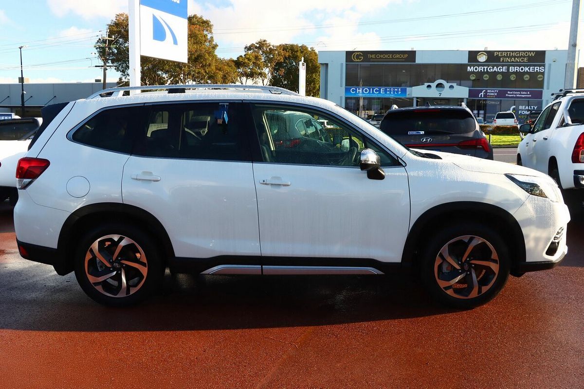 2024 Subaru Forester 2.5i Sport S5
