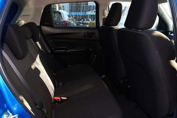 2017 Suzuki Swift GL Navigator FZ