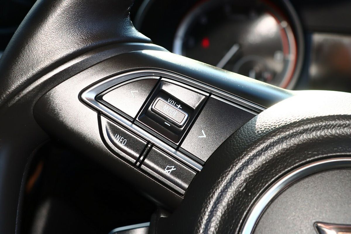 2017 Suzuki Swift GL Navigator FZ