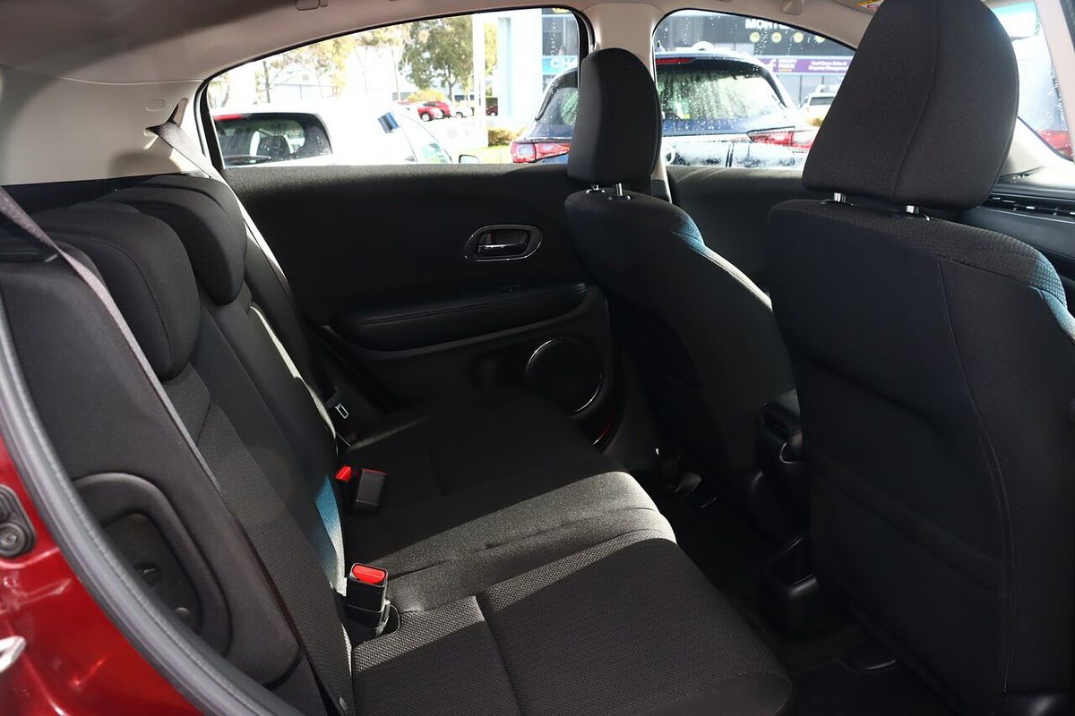2017 Honda HR-V VTi-S
